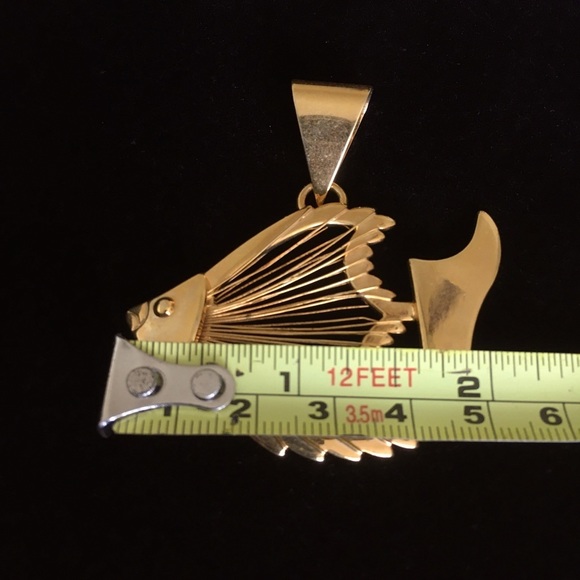 Vintage BEST Fish Pendant - Picture 8 of 9